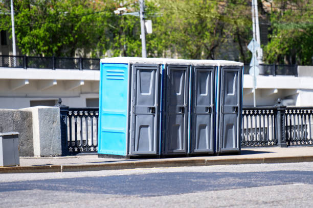 Best Portable restroom trailer rental  in Calvert, TX